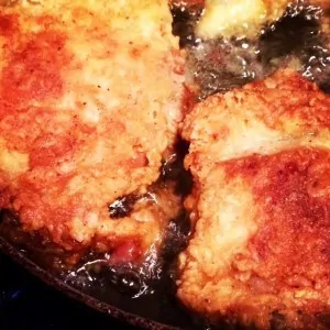 Black History Month Recipe - Fried Chicken (African American Southern Recipe)