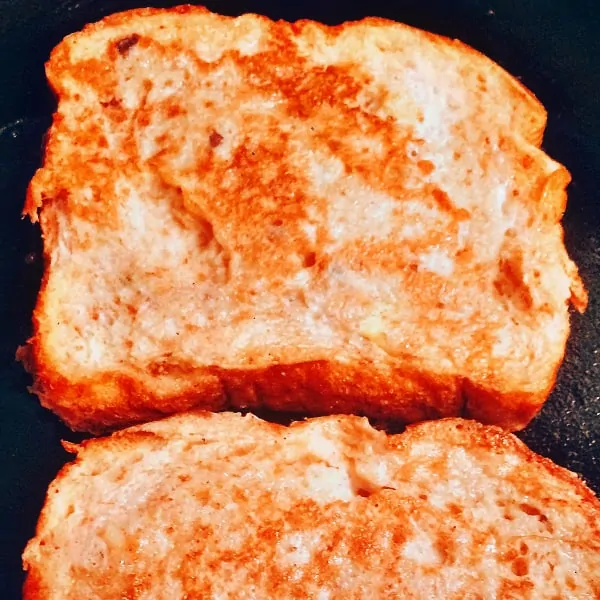 How to Make French Toast without Milk - Easy French toast recipe for when you are out of milk or cream
